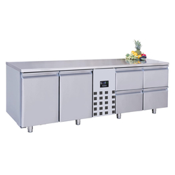 CombiSteel 700 Kühltisch 2 Türen Und 4 Schubladen Monoblock