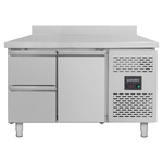 Vaiotec Gastro-Kühltisch, 1 Tür & 2 Schubladen inkl. Aufkantung – Monoblock, 1360 × 700 mm