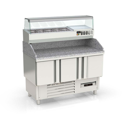 Vaiotec Topline Gastro-Pizzatisch, 3-fach mit Türen, Granitplatte grau, inkl. Gastro-Kühlaufsatz, GN 1/4, 1370 × 700 mm