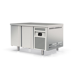 Vaiotec Topline Bäckerei Gastro-Kühltisch, 2-fach EN 60x40 mit 2 Türen, 1495 × 800 mm
