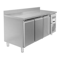 Bergman Basic-Line 700 Tiefkühltisch 3-türig mit Aufkantung - 415 l