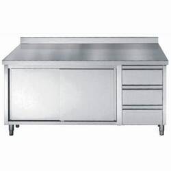 CombiSteel 700 Arbeitstisch Schiebetüren Schubladen Aufkantung 2000