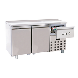 CombiSteel 700 Kühltisch 2 Türen