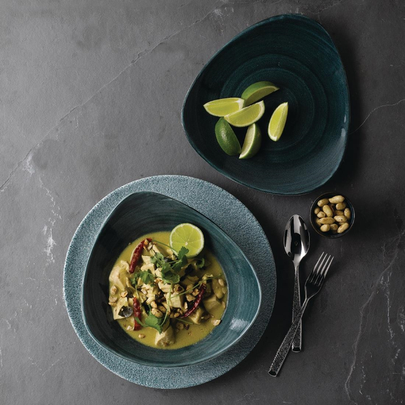 Churchill Stonecast Patina Dreieckige Schalen, Rustikales Blaugrün, 21 oz, 235 mm (12 Stück), Bild 7