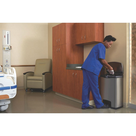 Rubbermaid Slim Jim Front Step Pedaleimer Edelstahl 50L, Bild 4