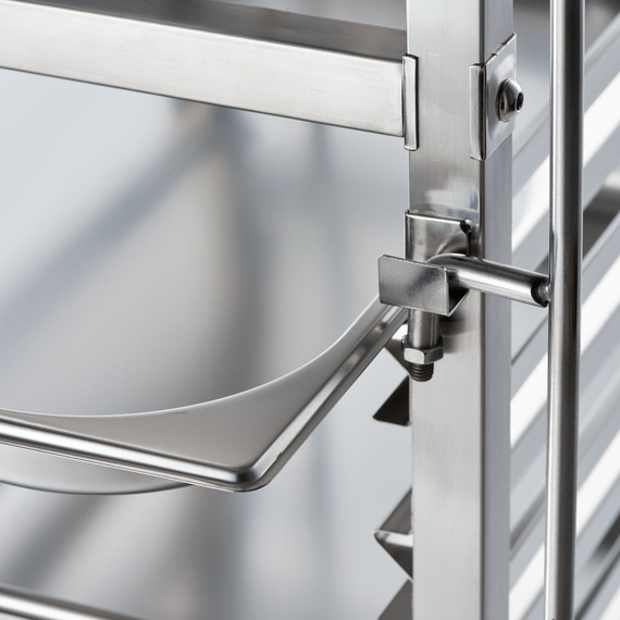 Stalgast Tablettwagen aus Edelstahl, passend für 14 x GN 1/1, 380 x 550 x 1735 mm (BxTxH), Bild 2