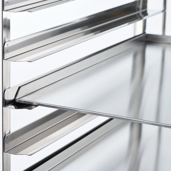 Stalgast Tablettwagen aus Edelstahl, passend für 16 x Tablett 600 x 400 mm, 470 x 620 x 1735 mm (BxTxH), Bild 4