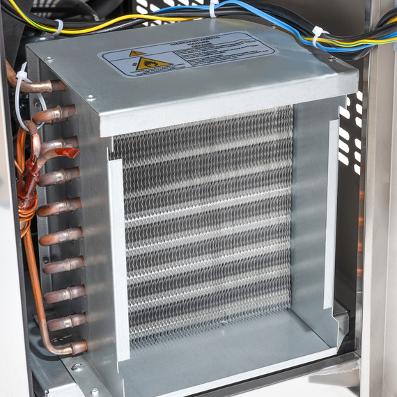 Starline Edelstahl Kühltisch, 2-türig, GN 1/1, 1360x700x850 mm (BxTxH), ohne Aufkantung, Bild 8