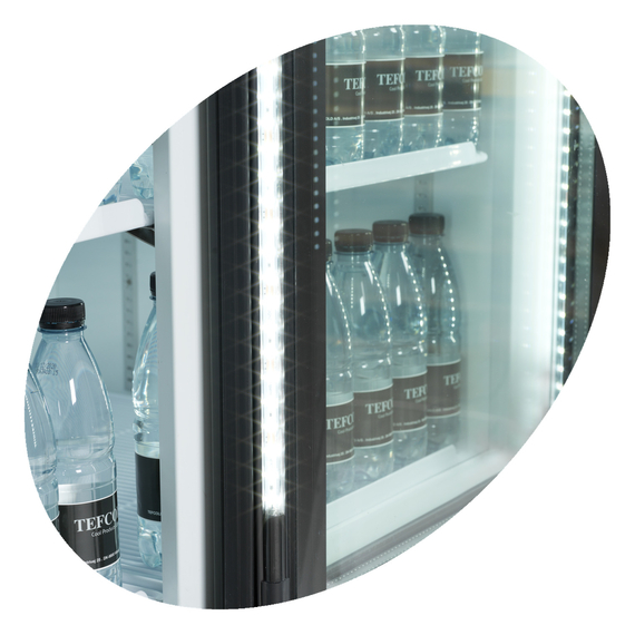 Tefcold Displaykühlschrank FS1600H, Weiß RAL 9016, EEK E, Bild 2