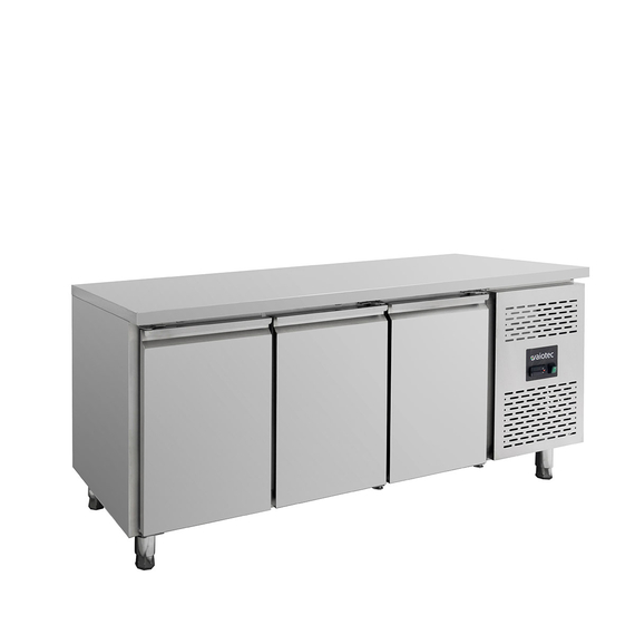 Vaiotec Gastro-Kühltisch, 3-türig – Monoblock, 1795 × 700 mm, Bild 3