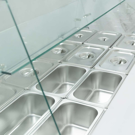 Vaiotec Gastro-Saladette, 3-fach mit eckigem Glasaufsatz, 1365 × 700 mm, Bild 4