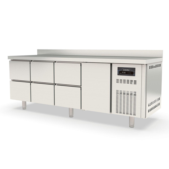 Vaiotec Topline Gastro-Kühltisch, 4-fach GN 1/1 mit 6 Schubladen, 1 Tür & Aufkantung, 2245 × 700 mm