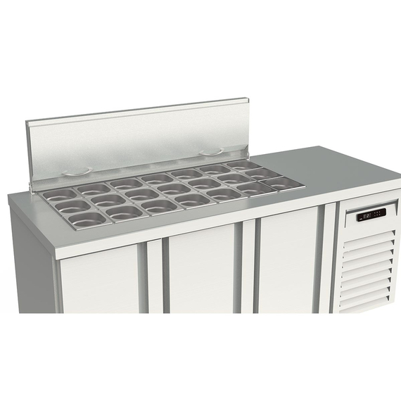 Vaiotec Topline Gastro-Saladette, 3-fach mit Türen, Edelstahldeckel, GN 1/6, 1795 × 700 mm, Bild 2