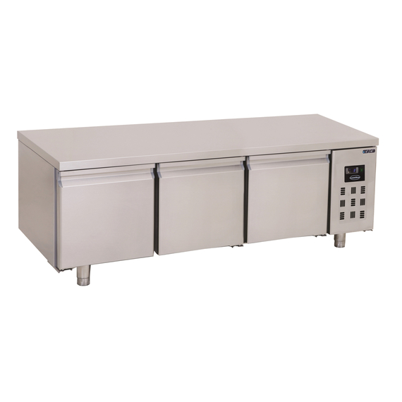 CombiSteel Kühltisch 650 Hoch 3 Türen