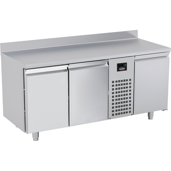 CombiSteel 700 Kühltisch Aufkantung 3 Türen Mono Block